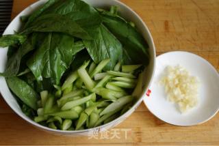 蒜茸菜苔的做法步骤：2