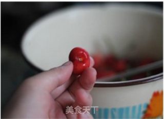 樱桃季节绝对不能错过的——大果粒樱桃果酱的做法步骤：1