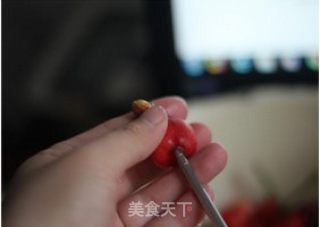 樱桃季节绝对不能错过的——大果粒樱桃果酱的做法步骤：2
