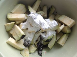 红烧茄子的做法步骤：3
