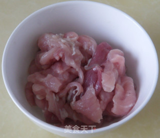 老黄瓜炒肉片的做法步骤：3