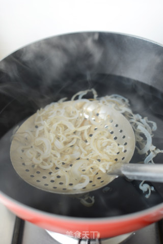 爽口菜心蛰皮的做法步骤：2