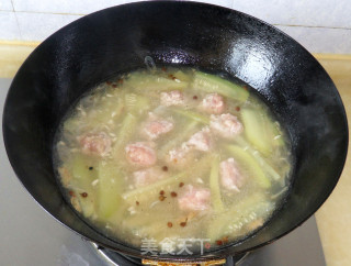 老黄瓜肉丸汤的做法步骤：7