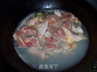 滋补家常菜---土豆炖鸡块的做法步骤：7