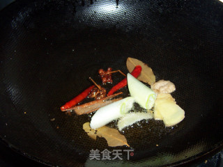 滋补家常菜---土豆炖鸡块的做法步骤：8