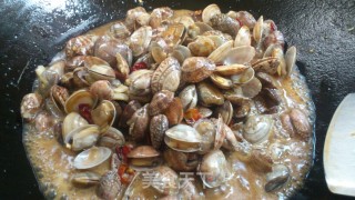 美味花甲的做法步骤：9