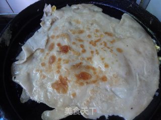 香菜鸡蛋饼的做法步骤：4