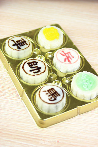 美食不分界——冰皮月饼象棋大战的做法步骤：28