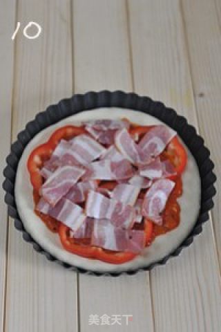 厚底鲜虾培根披萨的做法步骤：10