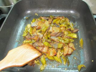 酸椒腊肉的做法步骤：4