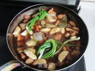 菱角烧肉的做法步骤：6