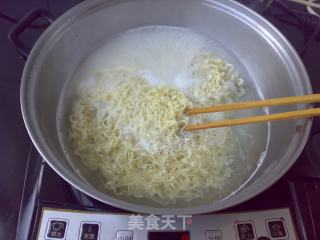 烤肉酱炒面的做法步骤：2
