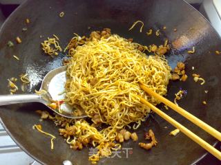 烤肉酱炒面的做法步骤：10