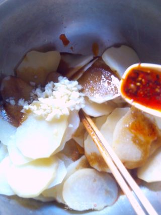 一个人的火锅，谁家菜菜正飘香——————【红油火锅土豆 】的做法步骤：10