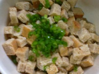 可爱健康于一体——鸡肉土司小刺猬的做法步骤：4