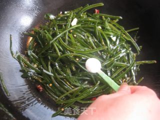 酸辣海带丝的做法步骤：7