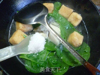 木耳菜油豆腐面结汤的做法步骤：7
