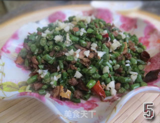 夏季开胃特色菜，香辣肉丁豆角，特别下饭哦的做法步骤：5