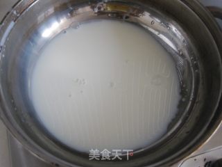 奶油葡萄干雪糕的做法步骤：1