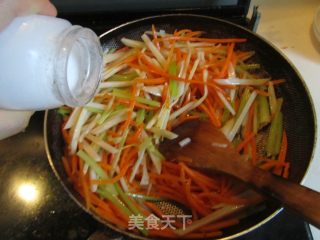 素炒三丝的做法步骤：6