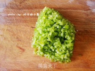 尖椒煎鸡蛋的做法步骤：3