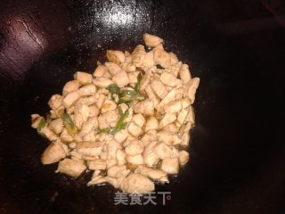 咖喱鸡肉饭的做法步骤：3