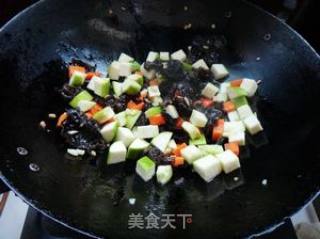 什锦丝瓜的做法步骤：6