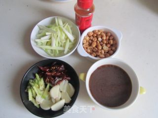 宫保鱿鱼的做法步骤：5