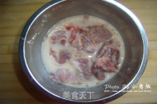 葱油骨汤面的做法步骤：2