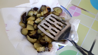 超家土豆烧茄子的做法步骤：3