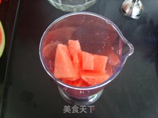 西瓜汁的做法步骤：3