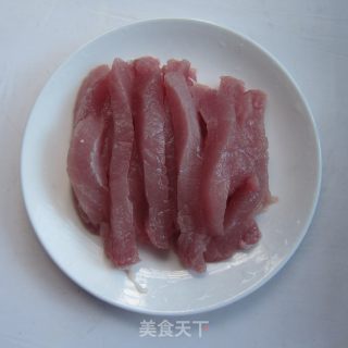 糖醋里脊的做法步骤：2