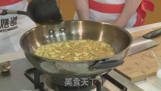 银鱼煎蛋的做法步骤：5