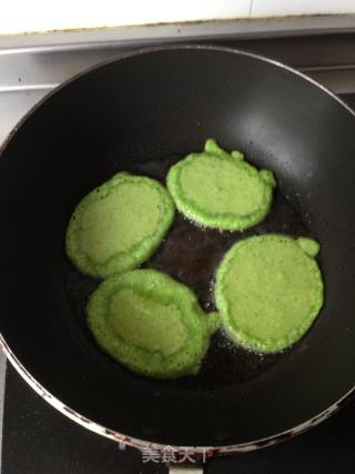 菠菜豆渣早餐煎饼的做法步骤：3