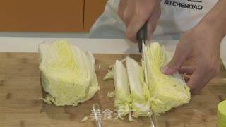 上汤大白菜的做法步骤：1