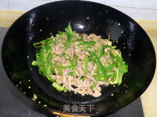 尖椒肉丝的做法步骤：8