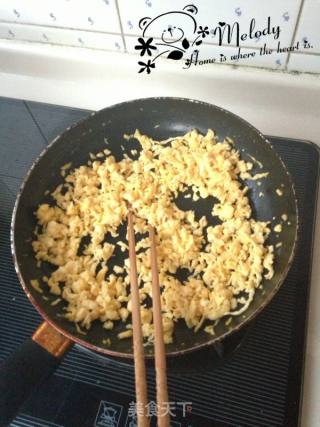 秘制家庭虾仁三鲜饺的做法步骤：5