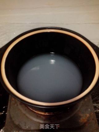 煲仔饭的做法步骤：2