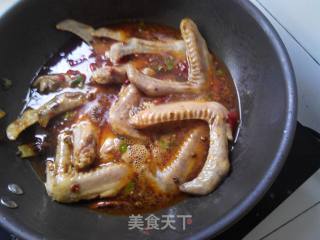 香辣啤酒鸭翅的做法步骤：7