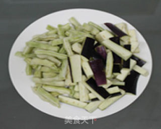 茄子拌芸豆的做法步骤：1