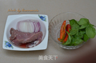 罗勒牛肉的做法步骤：1
