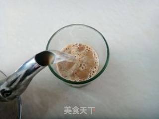 牛奶咖啡冰棒的做法步骤：2