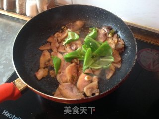 尖椒炒猪头肉的做法步骤：4