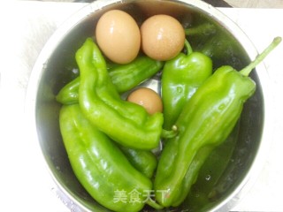 辣椒炒蛋的做法步骤：1