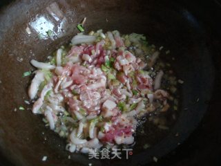 酸菜肉丝粉条的做法步骤：4