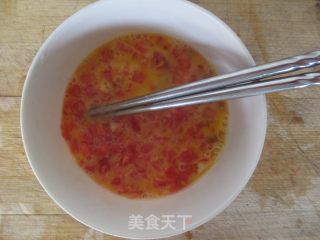 番茄鸡蛋面的做法步骤：2