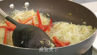芽菜炒粉丝的做法步骤：5