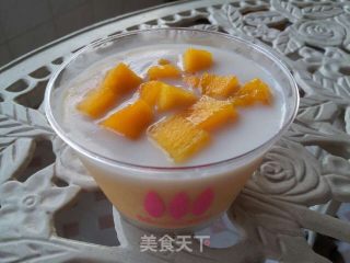 椰汁芒果慕斯杯的做法步骤：8