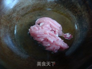肉丝尖椒炒拉皮的做法步骤：4
