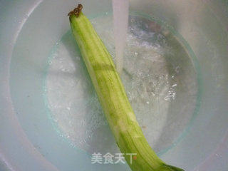 咸菜丝瓜汤的做法步骤：2